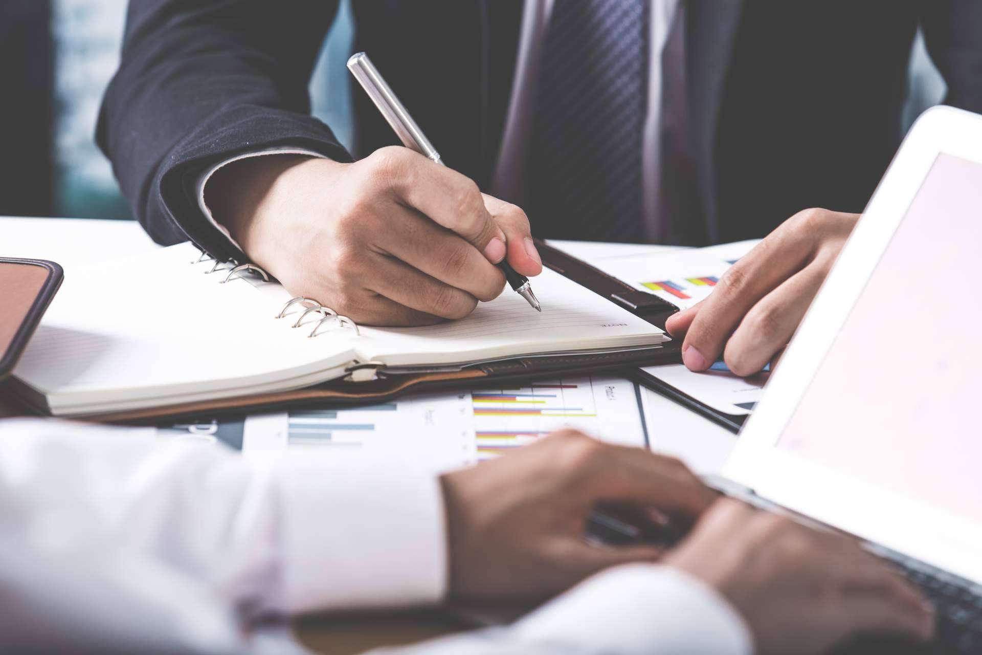 Conseguir financiación del circulante para una empresa de la mano de The Lion Brokers