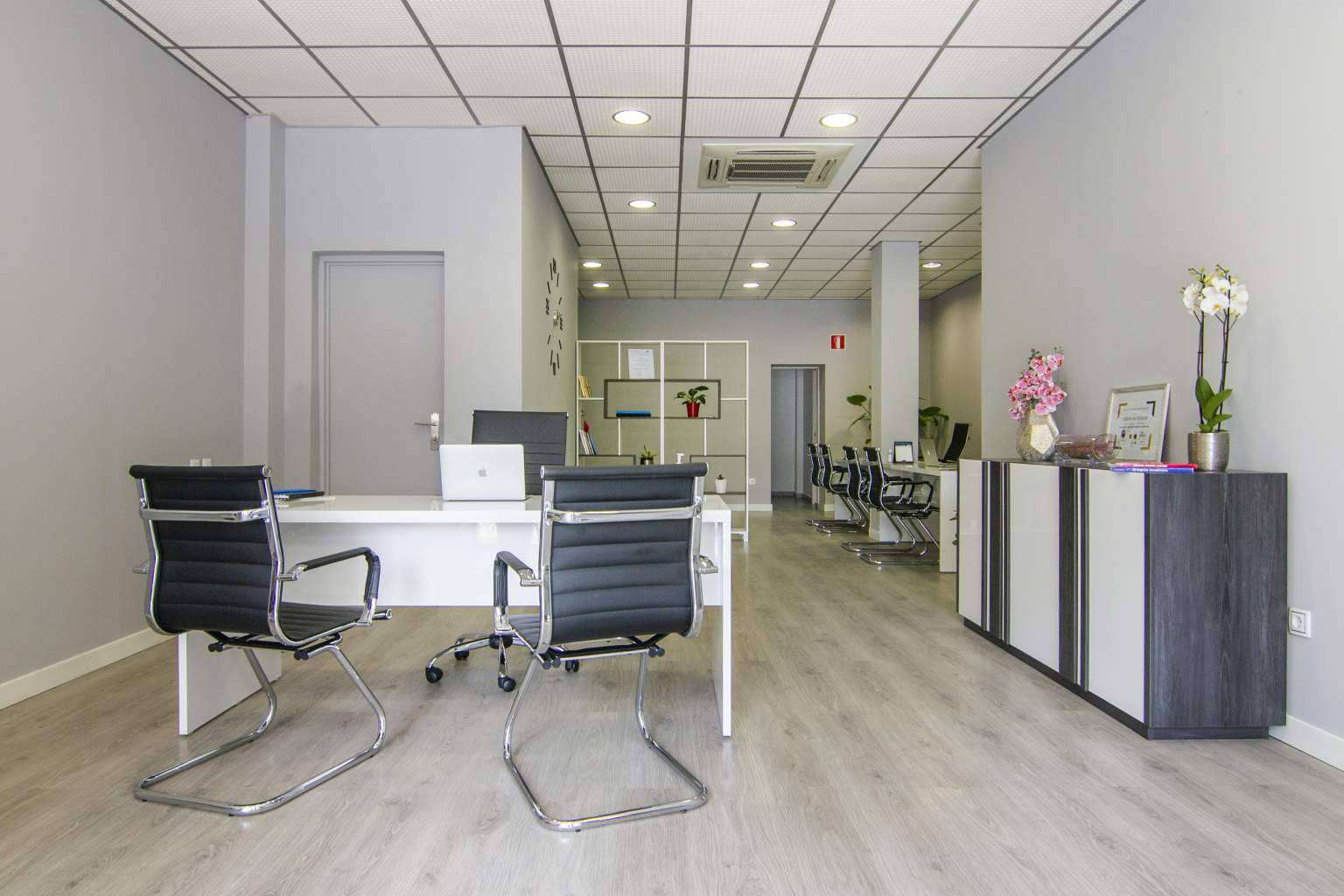 La nueva oficina en Zaragoza de la inmobiliaria Corins Homes