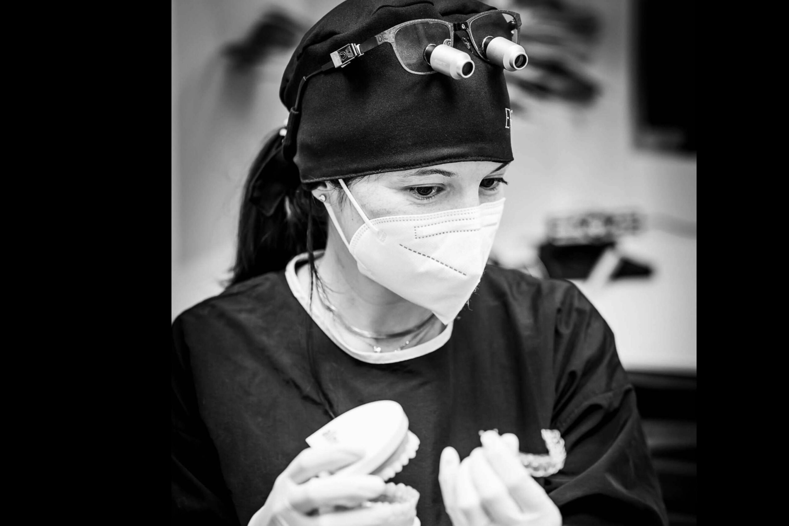 El tratamiento de ortodoncia invisible de Clínica Eniq en Madrid, la mejor alternativa a los brackets tradicionales