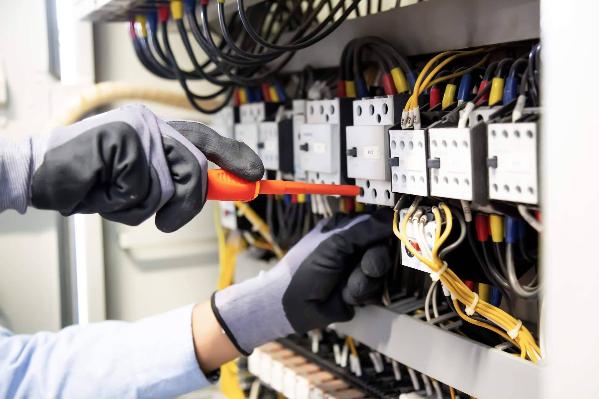 Los magnetotérmicos Schneider Electric del e-commerce Cadenza Electric