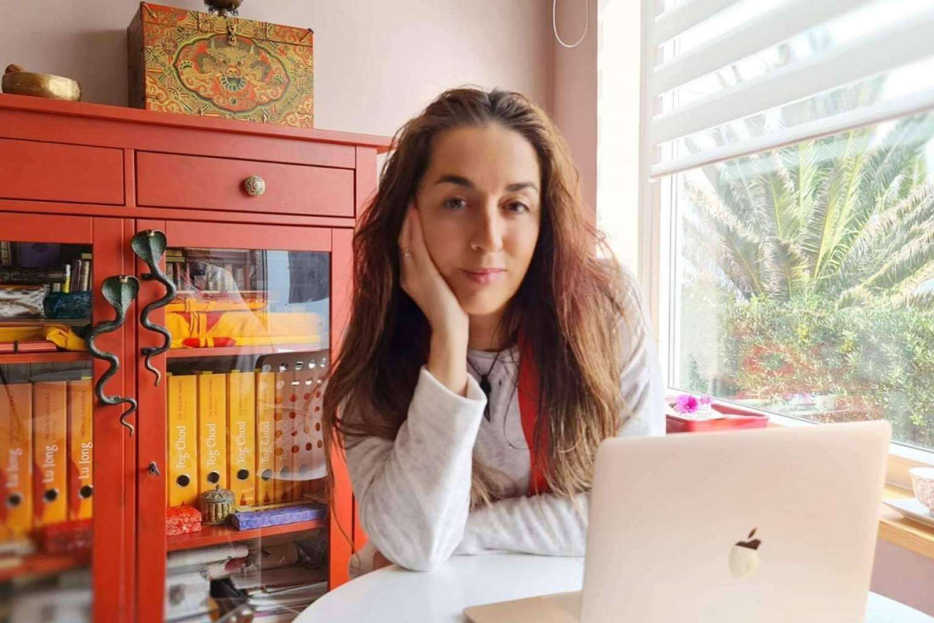 Tu Árbol de Vida guía el camino hacia el autoconocimiento a través del cábala y el yoga