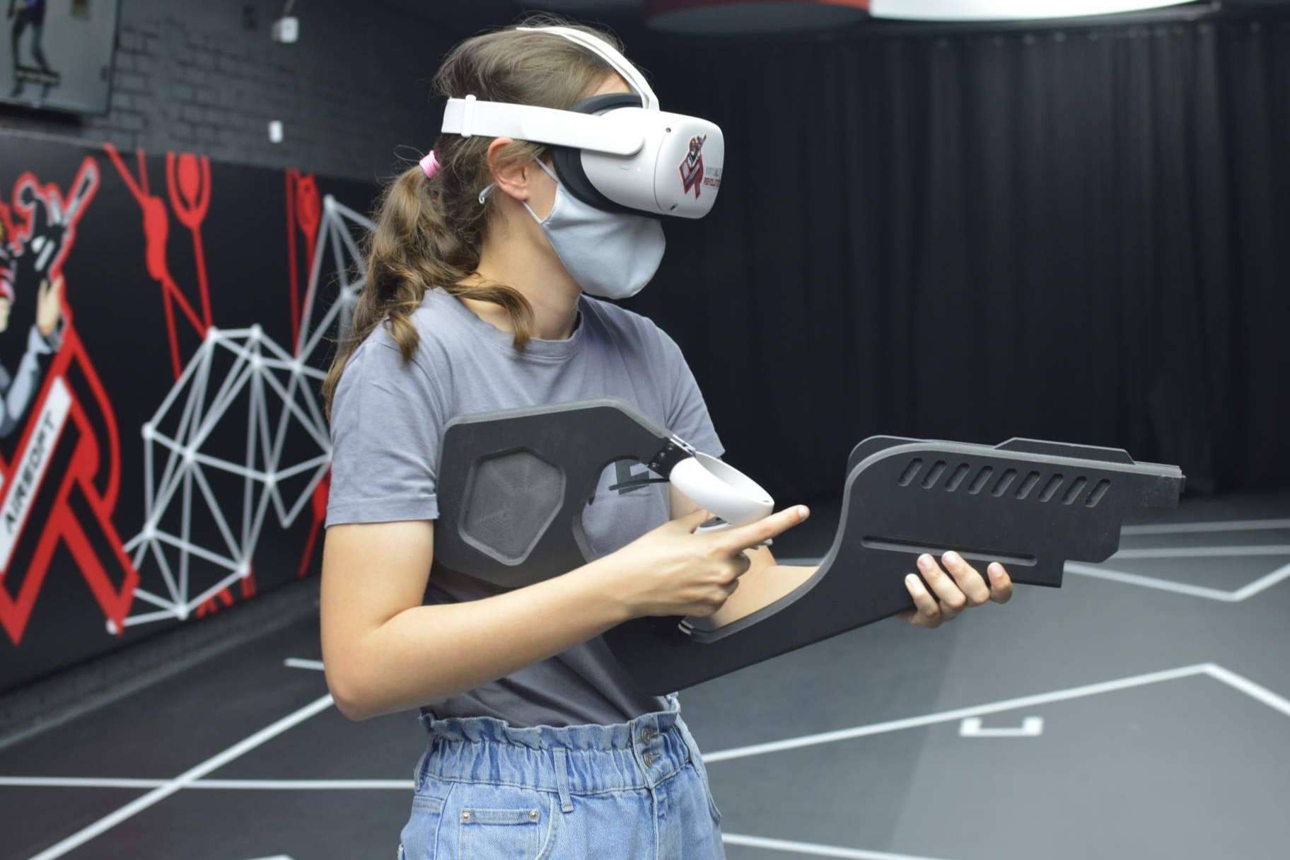 VR Airsoft presenta la apertura de un nuevo centro de realidad virtual en el Centro Comercial Oasiz