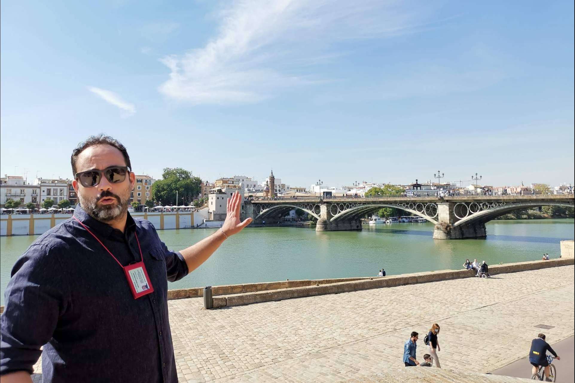 ¿Por qué contratar un guía turístico en Sevilla?
