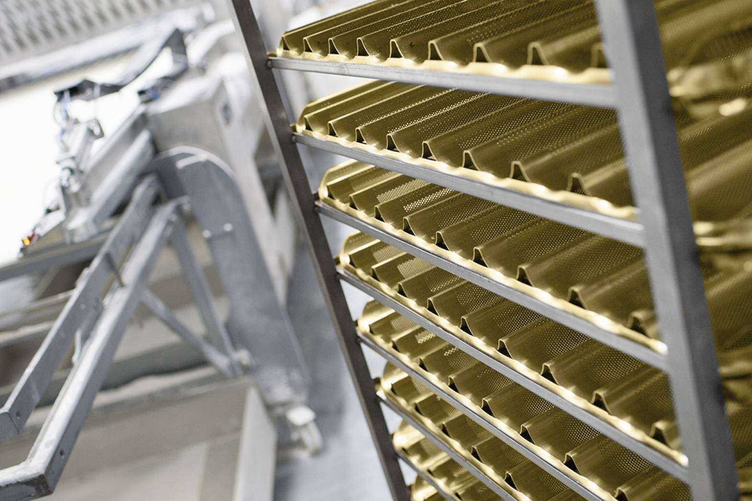 Recubrimiento cerámico antiadherente en las bandejas y moldes de Umbrella Technologies