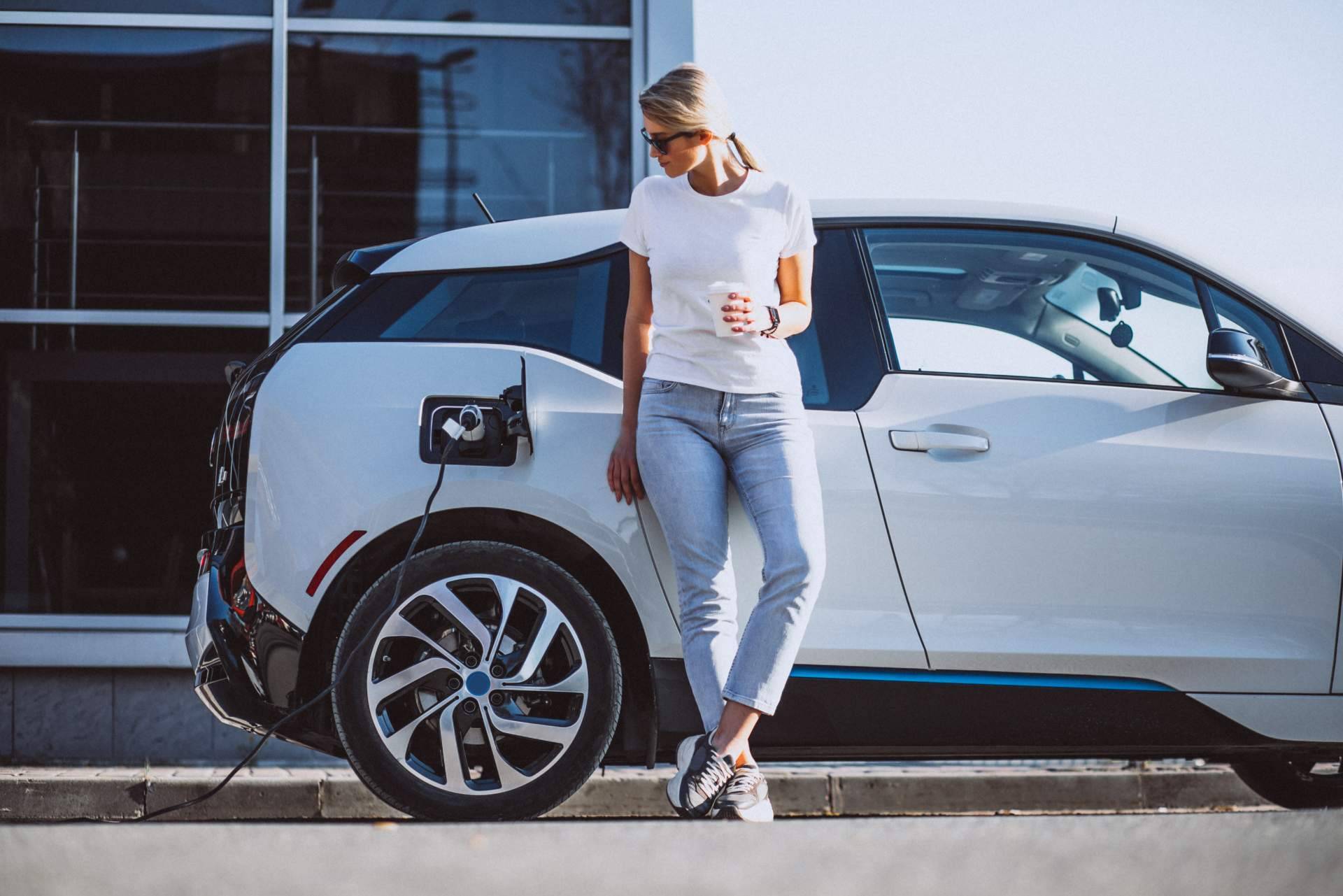 La importancia de disponer de un punto de recarga para el coche eléctrico