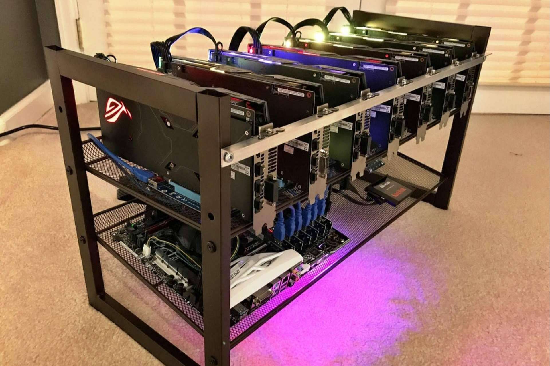 Obtener un sueldo extra. Las máquinas de generar monedas y asesoría para lograr los mejores rigs de minería de la mano de Invercoin Valencia