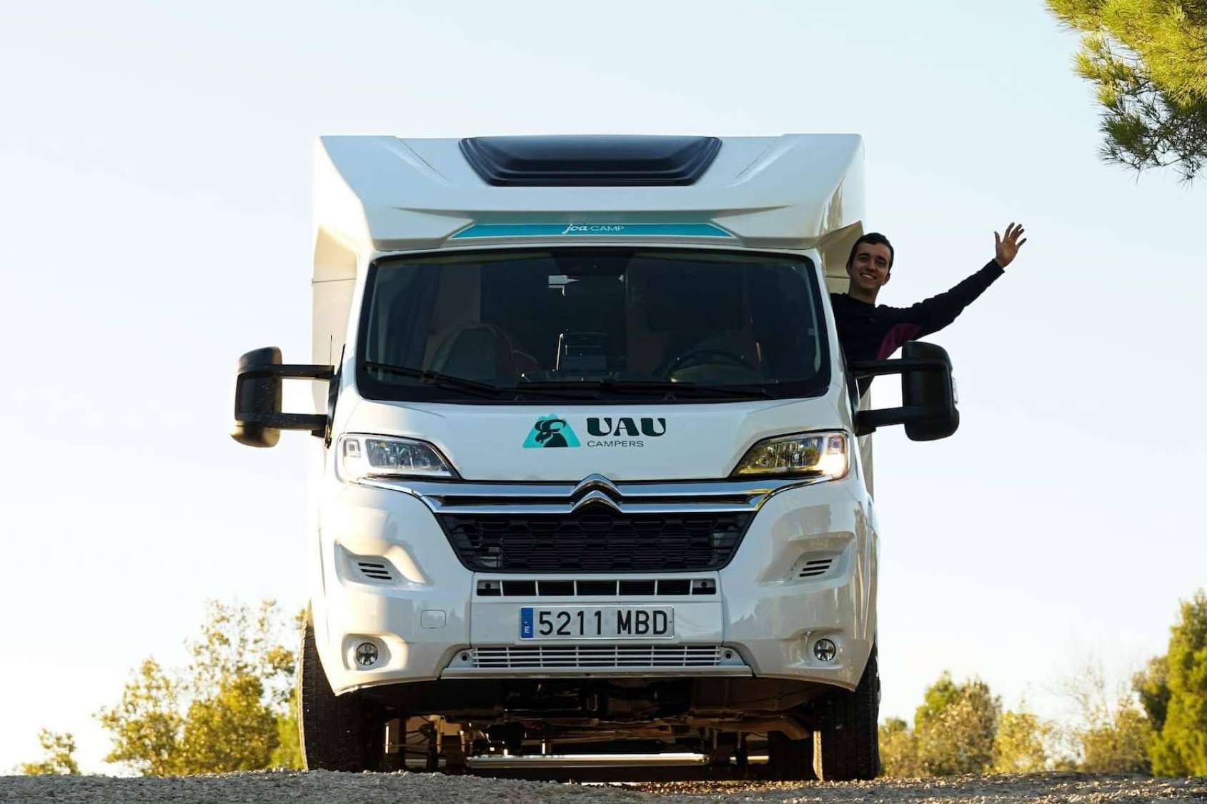 UAU Campers, alquilar autocaravanas prácticas, cómodas y completamente equipadas en Barcelona y Girona