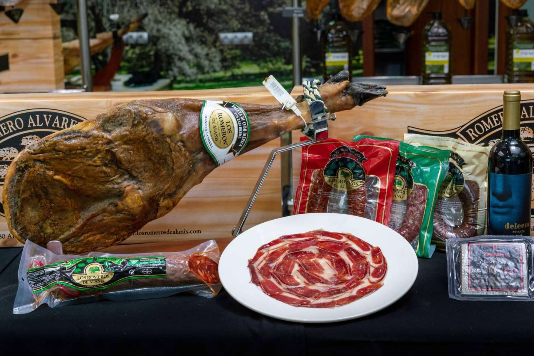 El truco para obtener embutidos ibéricos de calidad, por Los Romeros de Alanís