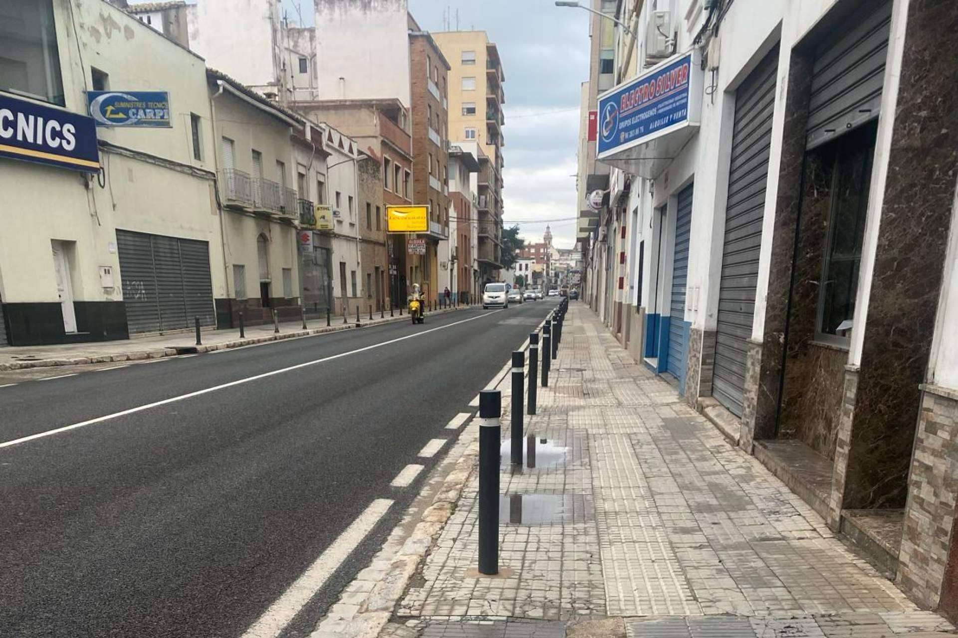 Abadecom y la pilona rígida de plástico reciclado
