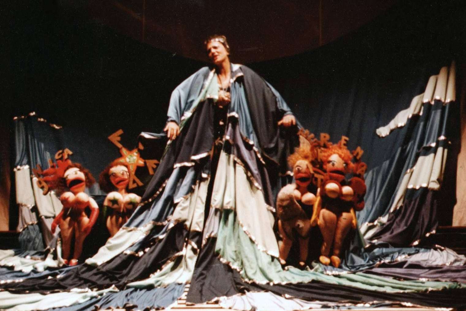 U de cuc, repaso a la historia y montajes del grupo de teatro infantil