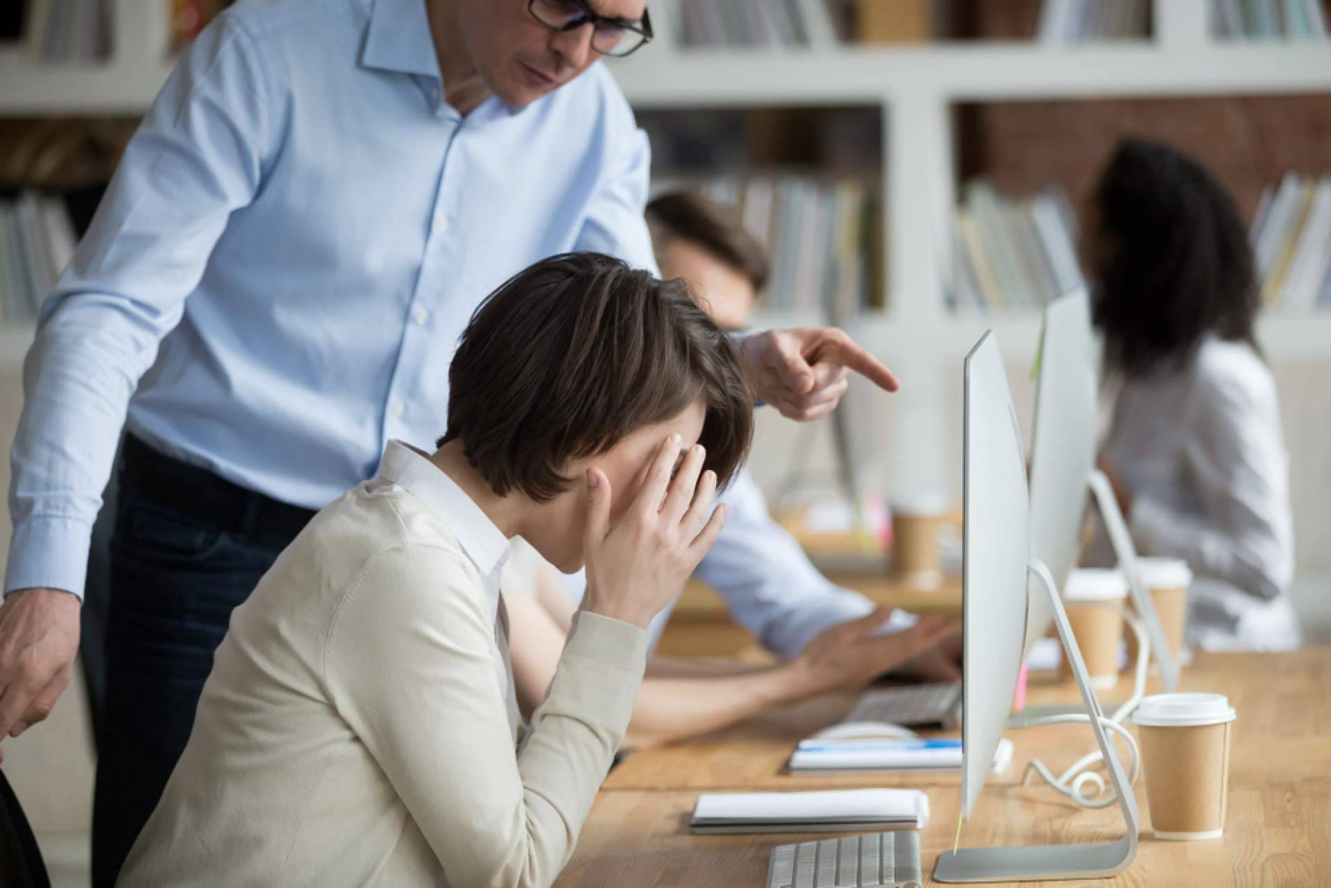 Abogados en Tenerife para hacer frente a casos de mobbing laboral, Villaquirán Abogados