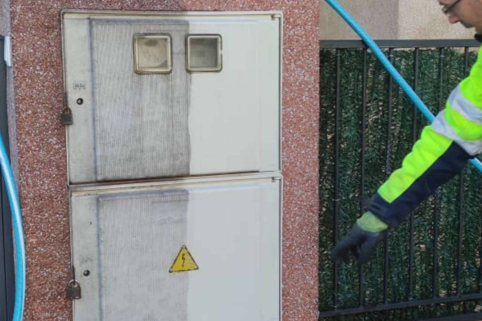 Limpieza con vapor a alta presión, la técnica innovadora de la firma Galvan Lacados para comunidades y edificios de viviendas