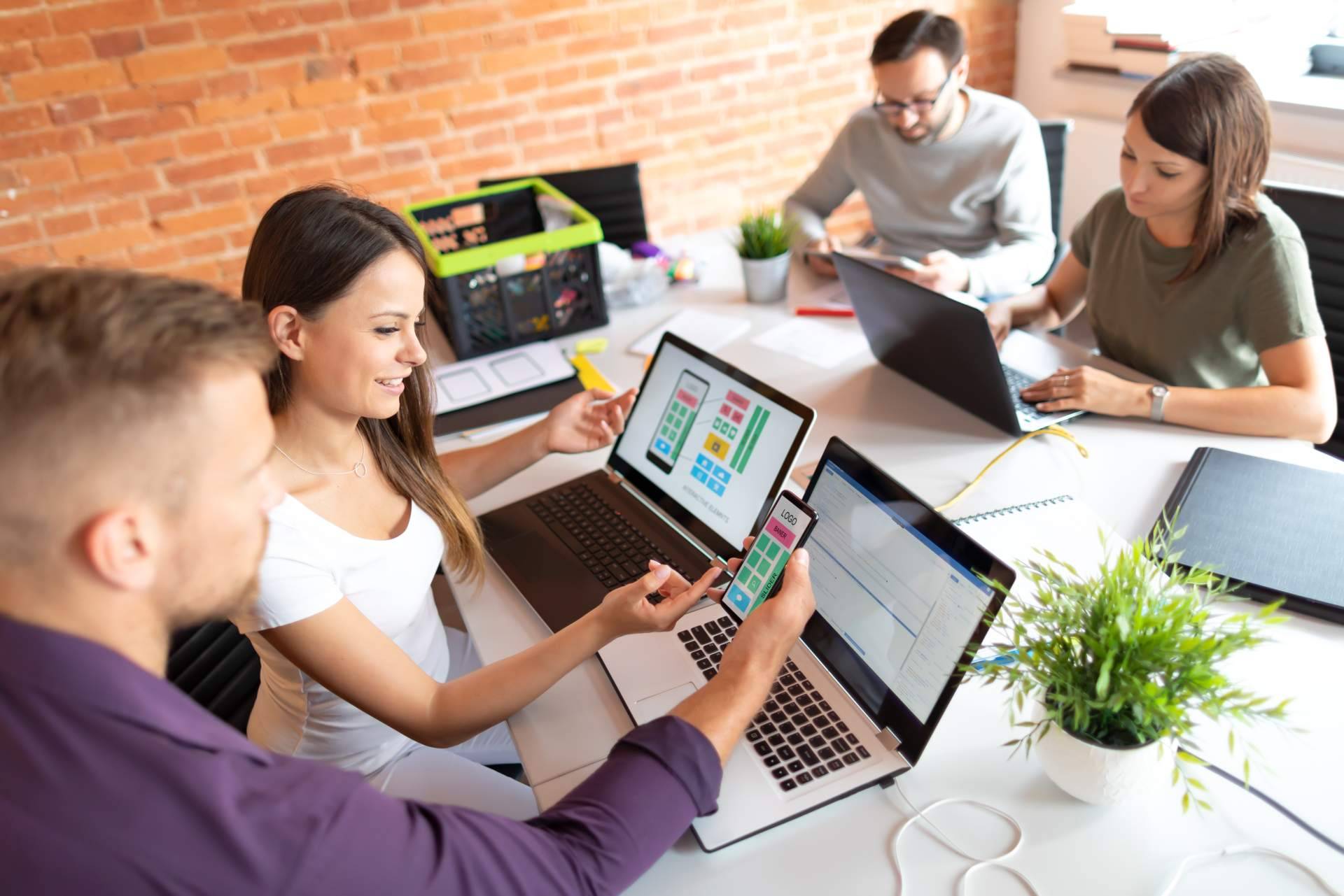 LyovoGraphics ofrece servicio de desarrollo de tienda online