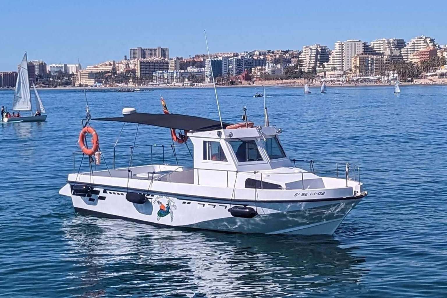 HelenaNautic, el servicio de alquiler barco Benalmádena