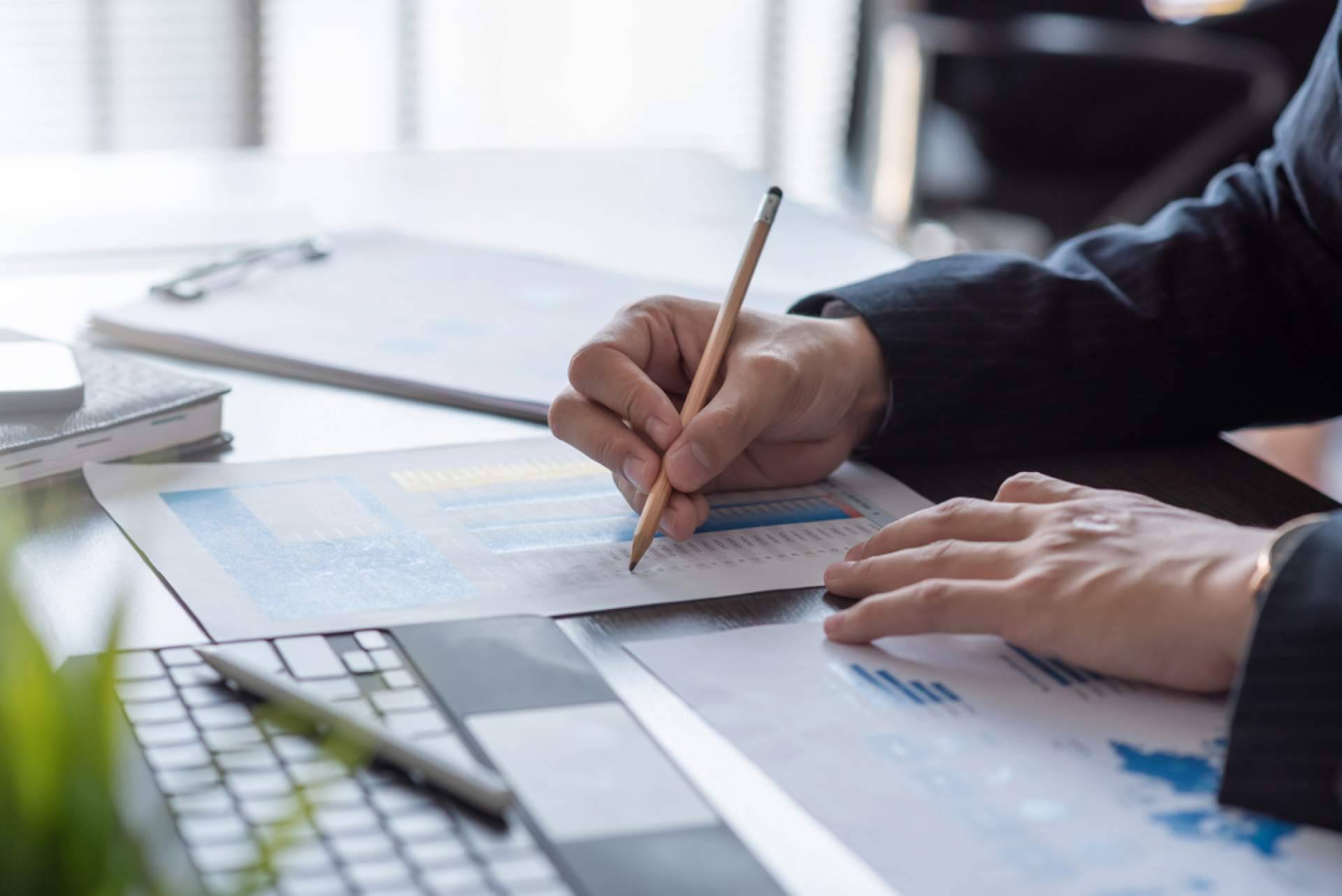 El modo de utilizar el certificado digital de la FNMT, con Gestiones24