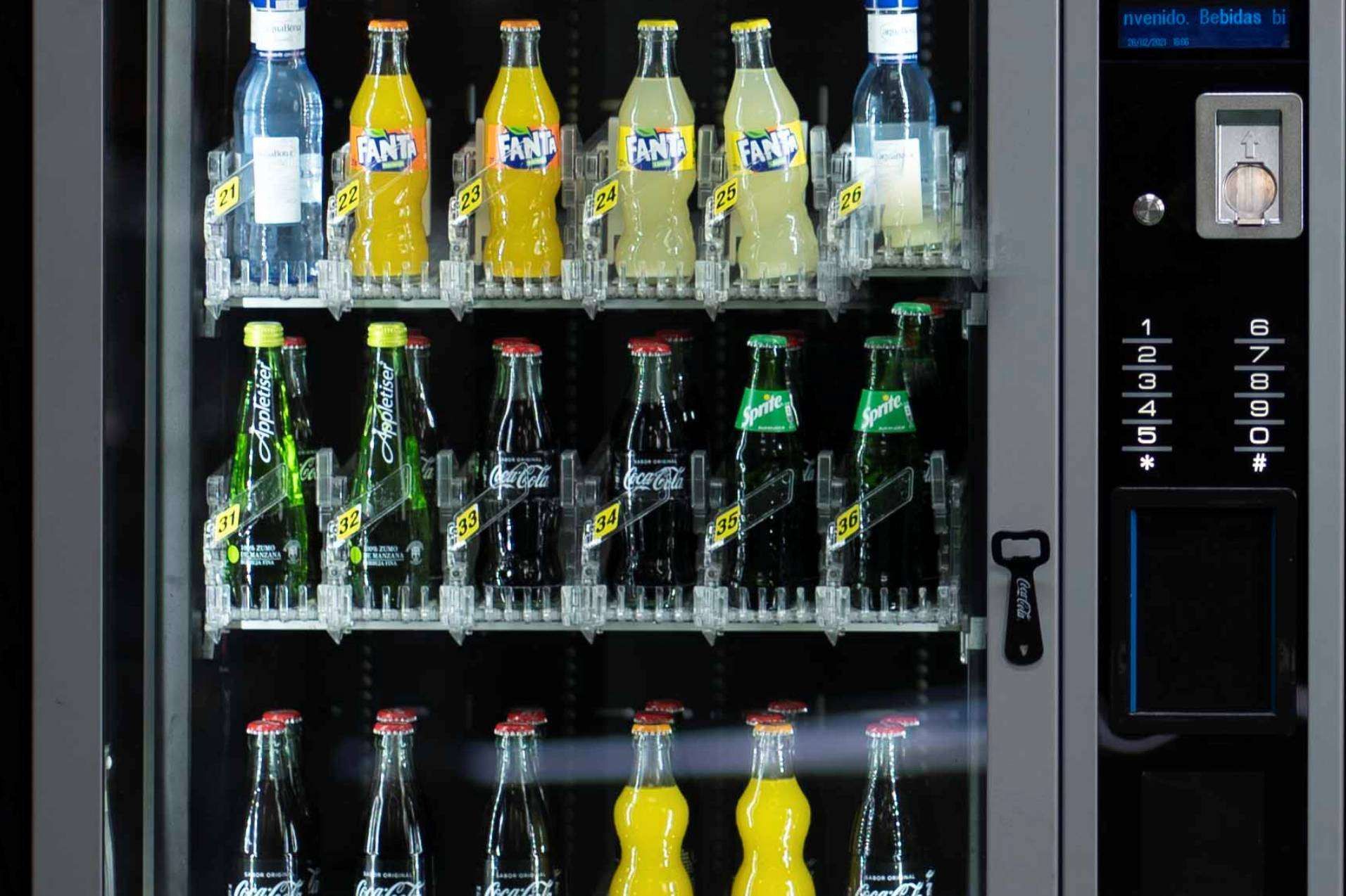 ¿Dónde encontrar máquinas expendedoras?, La amplia variedad de C&B Señor
