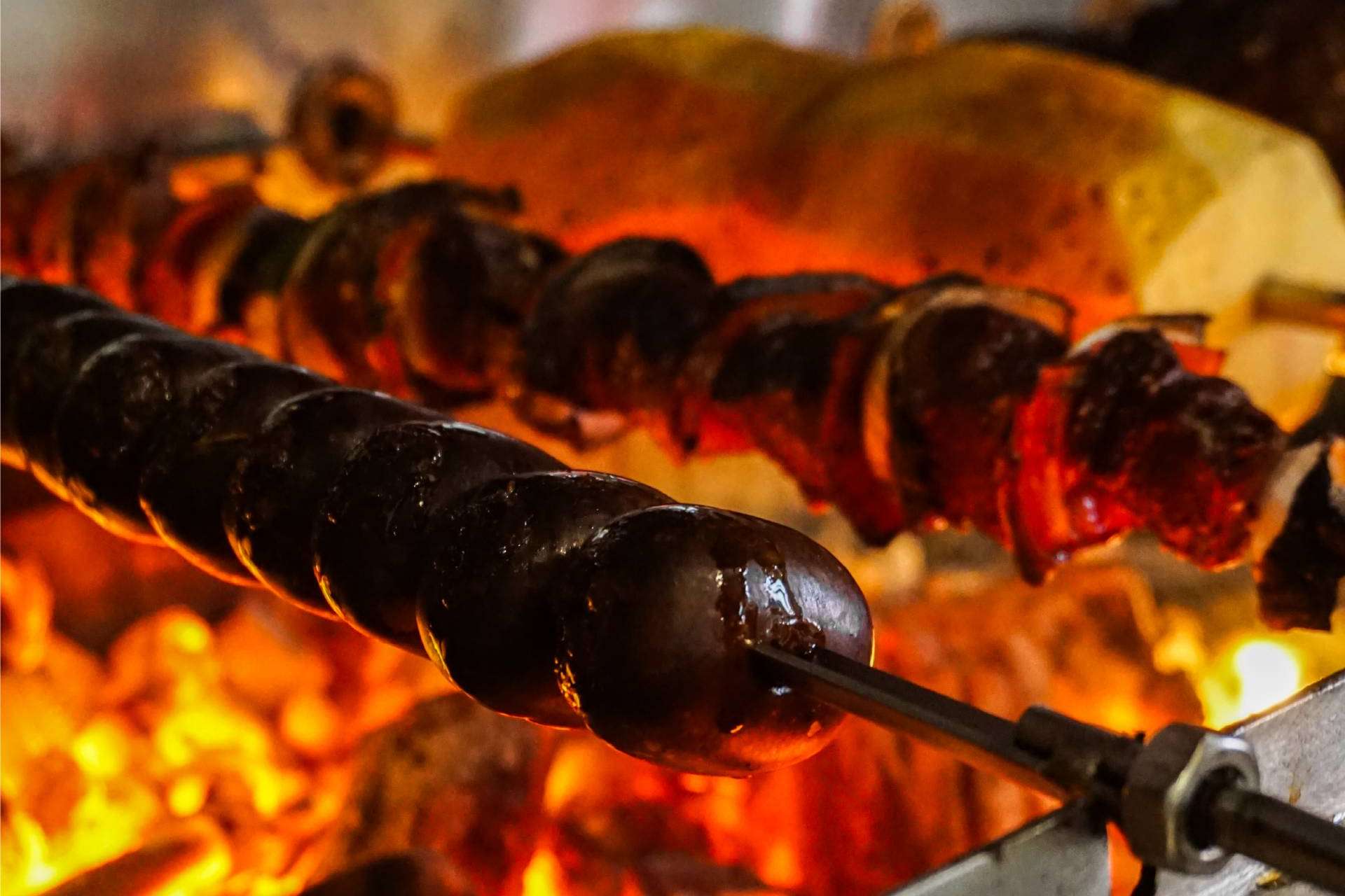 Los Espetinhos, un restaurante tipo rodizio que resume la experiencia de la buena gastronomía brasileña