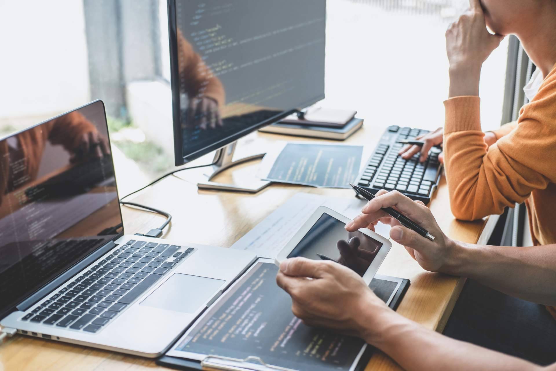 CEESA desarrolla software ERP personalizado para optimizar la gestión empresarial