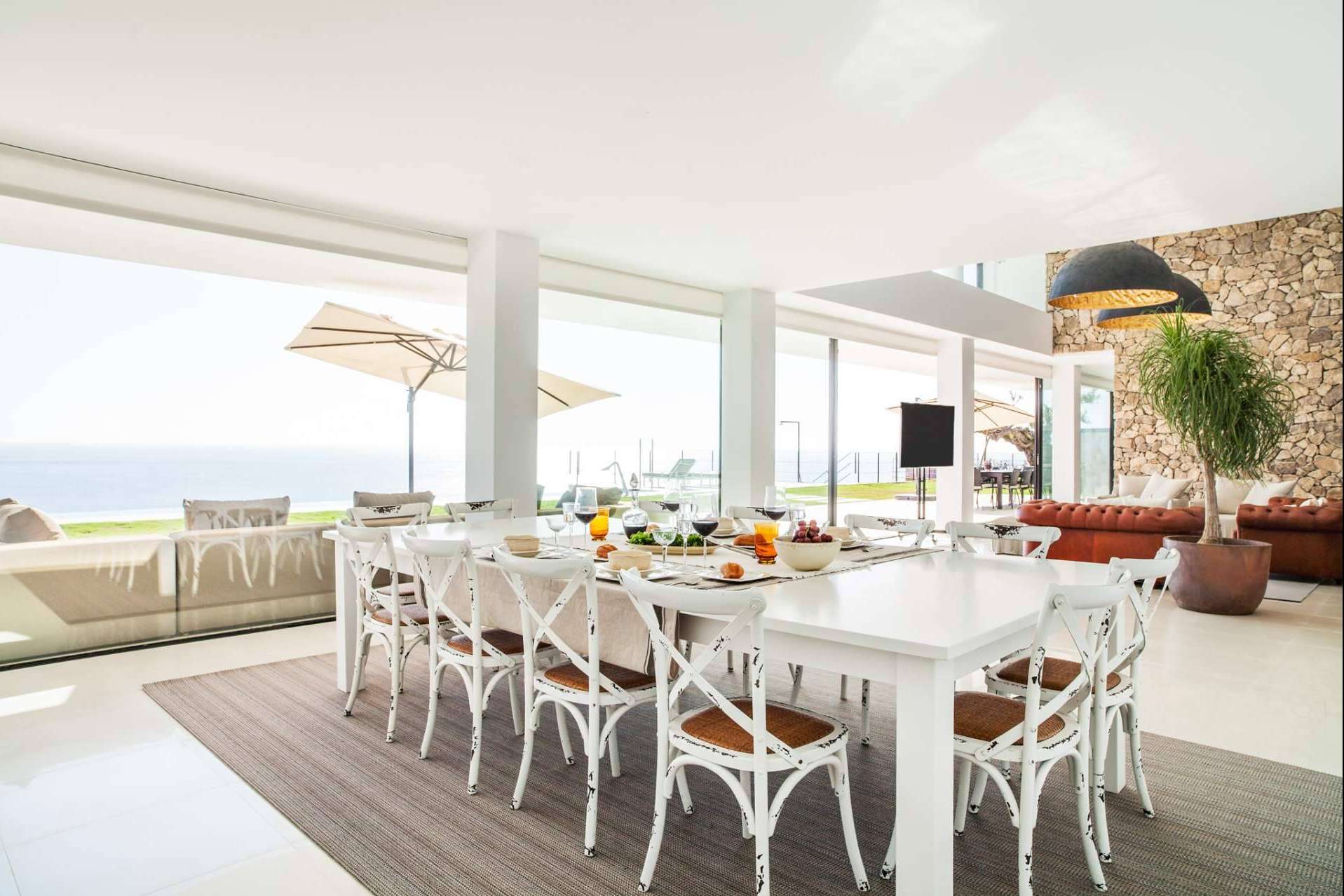 Villa Alkaram, el alquiler vacacional de villa de lujo privada con piscina y jacuzzi en Zahara de los Atunes