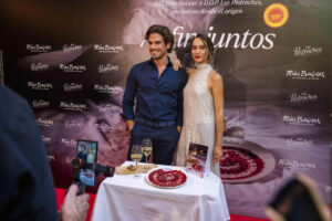 img_11a5aeed4573dd342c6d1d32f13d77d9